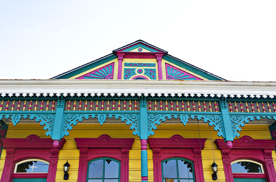 colorful-house-ray-laskowitz.jpg