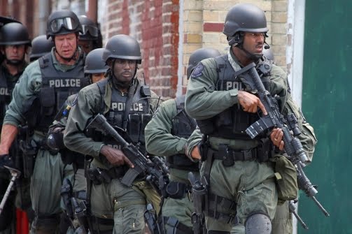 cops-swatteam.jpg