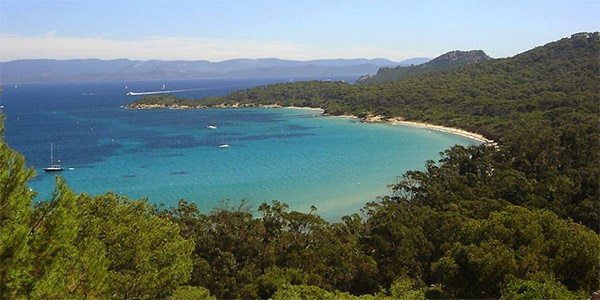cote-d-azur-beach.jpg