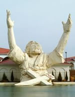 big-butter-jesus-statue.jpg