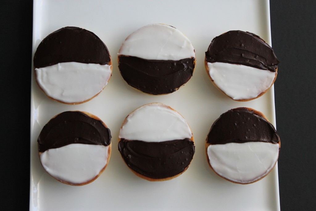 Black-and-White-Cookies-1024x682.jpg