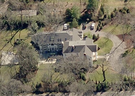 al-gores-mansion.jpg