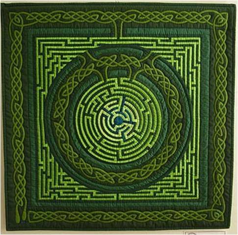maze-quilt-by-gyongyi-varadi-seen-at-hungarian-patchwork.jpg