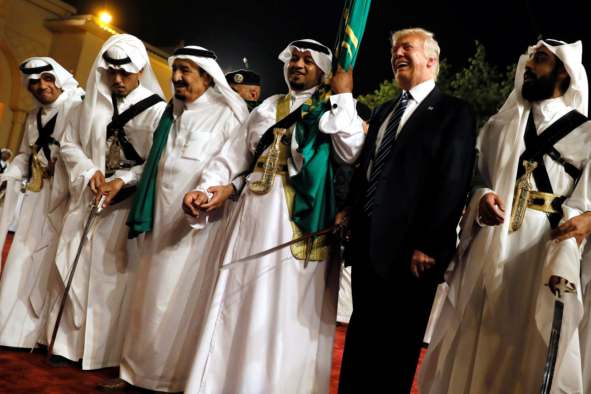 trump%20saudi%20arabia.jpg