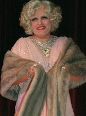 giuliani_in_drag2.jpg