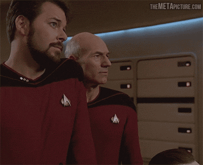 2112013020937funnygifStarTrekPatrickStewart.gif