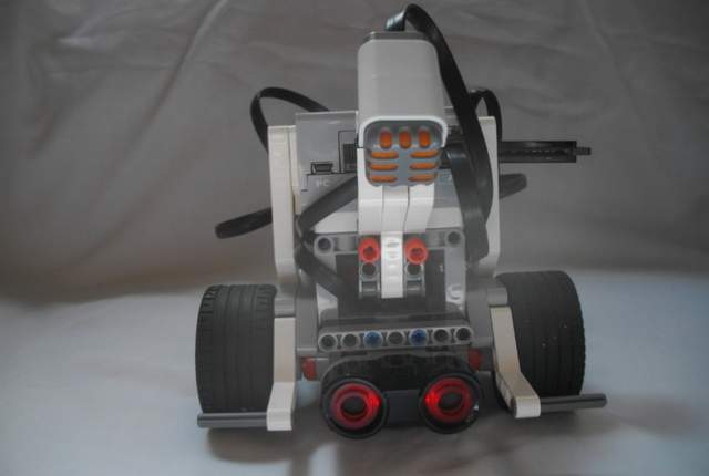 lego-worm.jpg