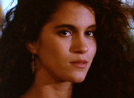 the-lost-boys-jamie-gertz.png