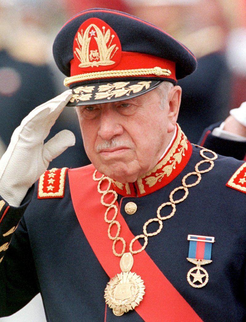 pinochet1.jpg