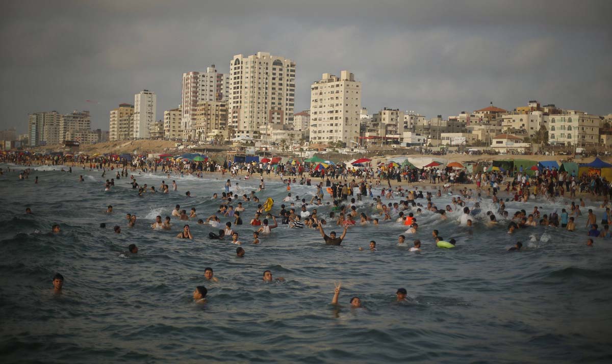REU-PALESTINIANS_1.jpg