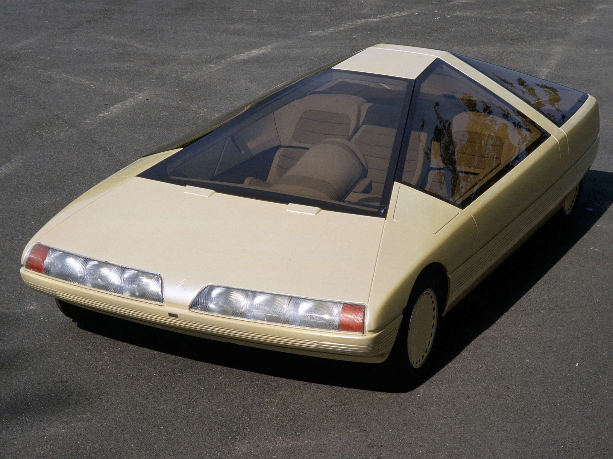 citroen_karin_concept_by_coggiola_5.jpg