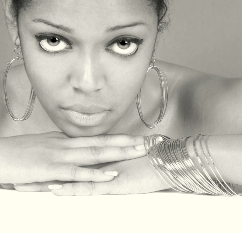 beautiful_black_woman-770x741.jpg