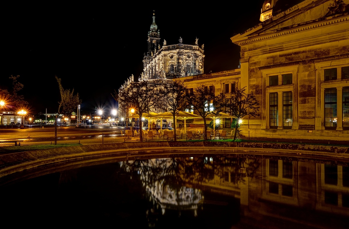 summer-night-city.jpg