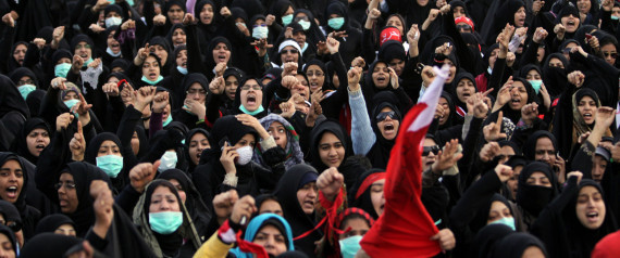 r-SAUDI-TROOPS-BAHRAIN-large570.jpg