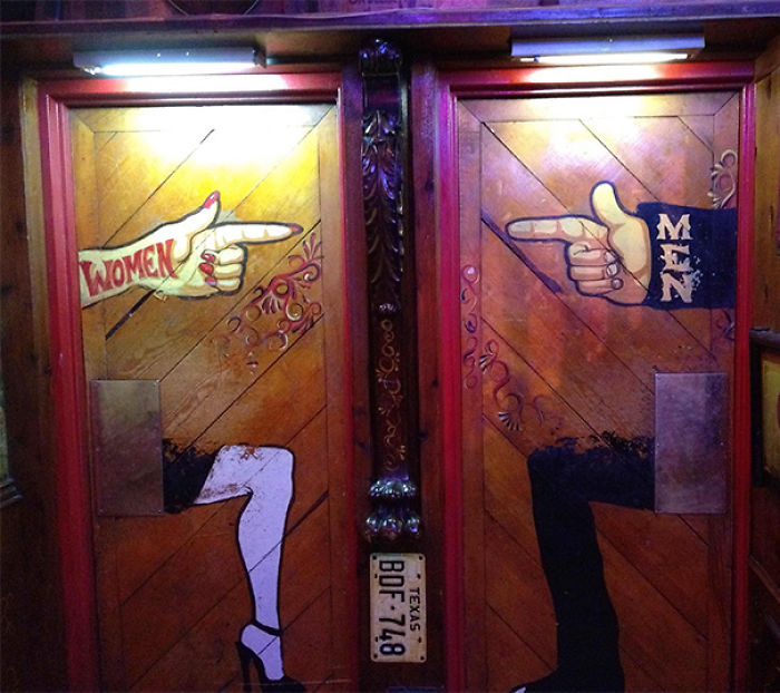 funny-bathroom-signs-392__700.jpg