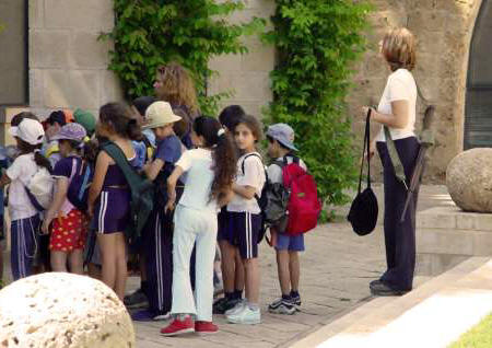 IsraeliArmedTeacher.jpg