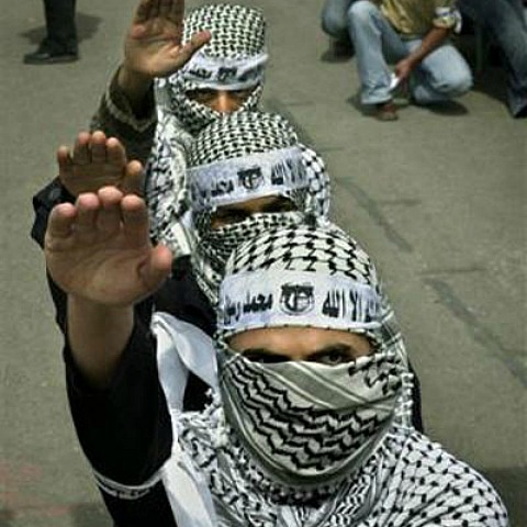 Palestinian_Nazi_Salute_2.jpg
