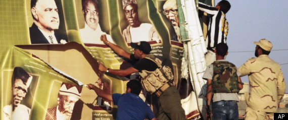 r-LIBYA-GADDAFI-REBELS-large570.jpg