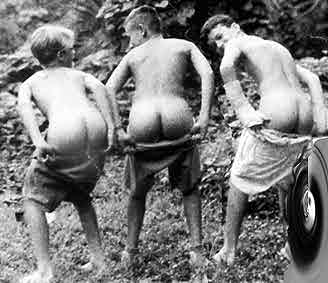 mooning1.jpg
