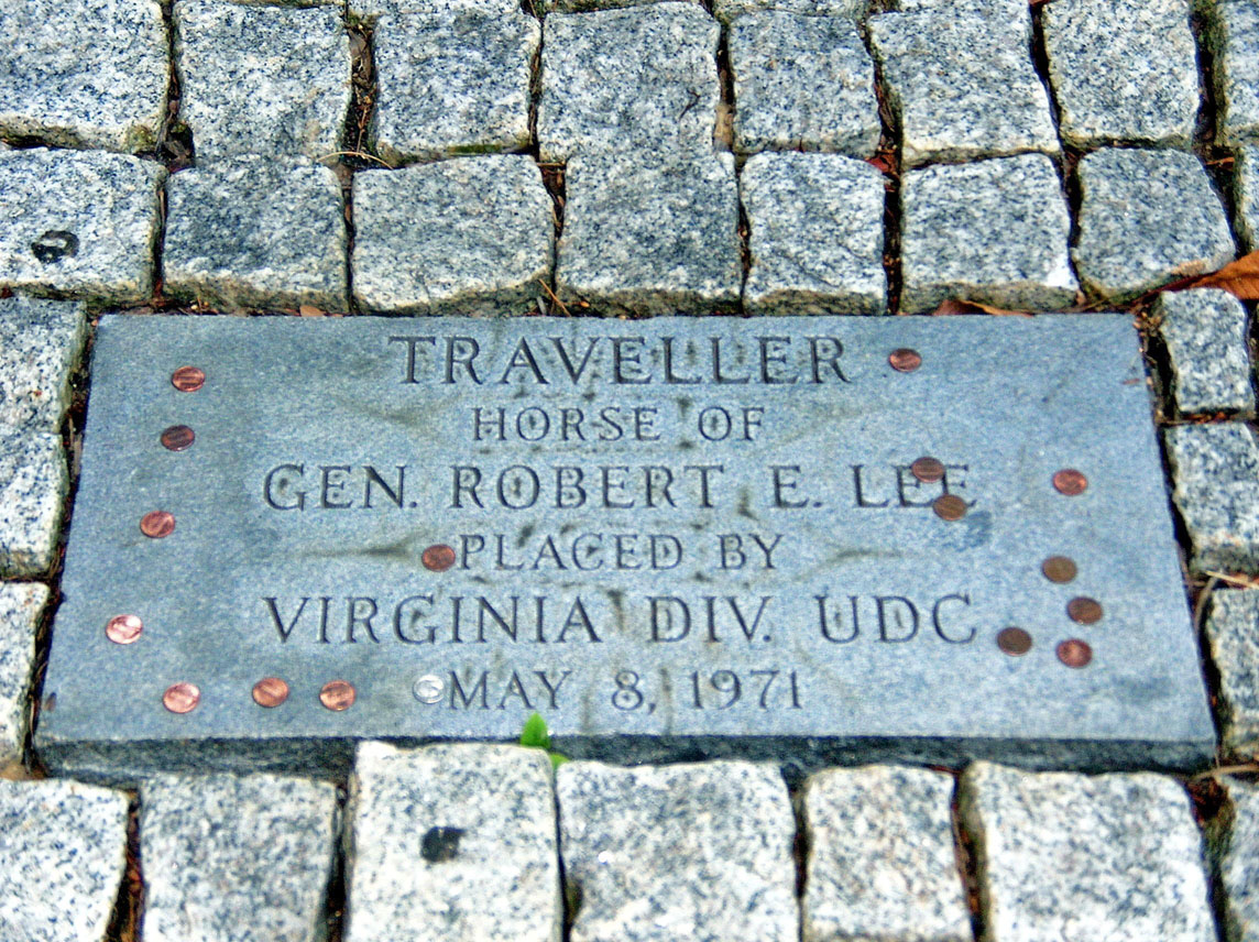 Travellor-Grave-Plaque.jpg