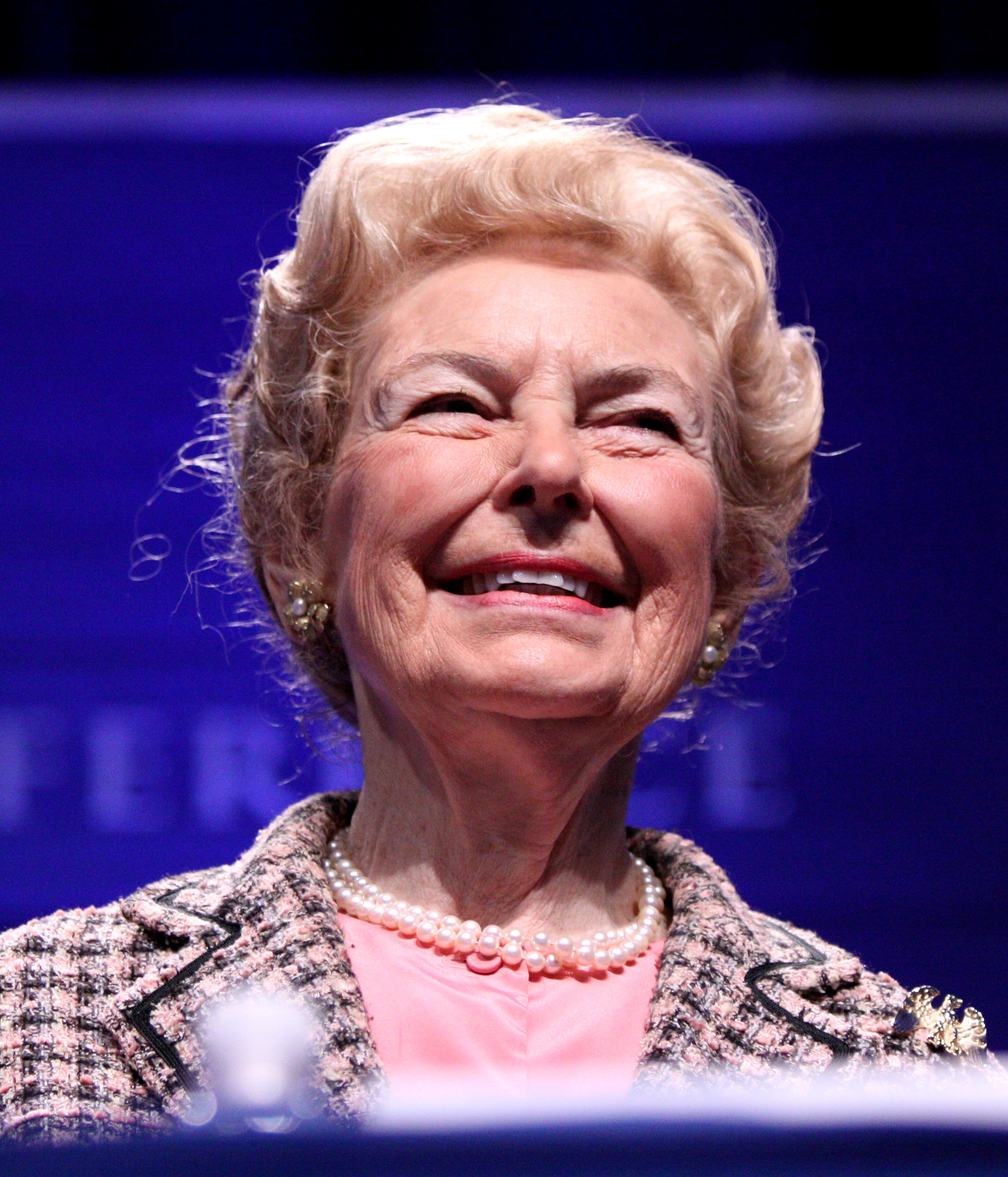 Phyllis_Schlafly_by_Gage_Skidmore.jpg