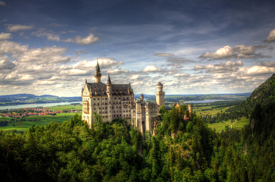 schloss_neuschwanstein_by_hans64_kjz-d3isif5.jpg