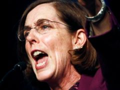 ap_kate_brown_float_lb_150213_4x3t_240.jpg