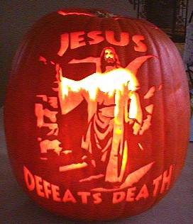 2002-pumpkin-jesus-defeats-death-small.jpg