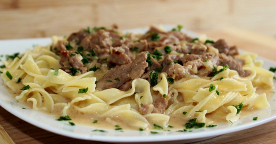 beef-Stroganoff-550x288.jpg
