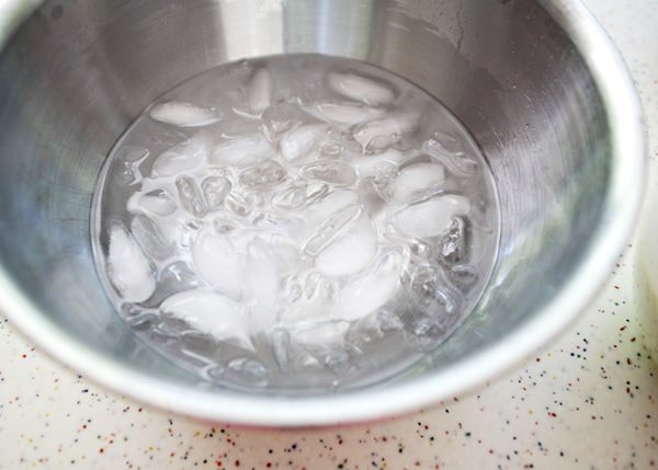 vanilla-ice-cream_8.jpg