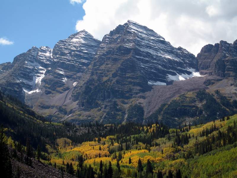 maroon_bells_first_fall_snow.jpg