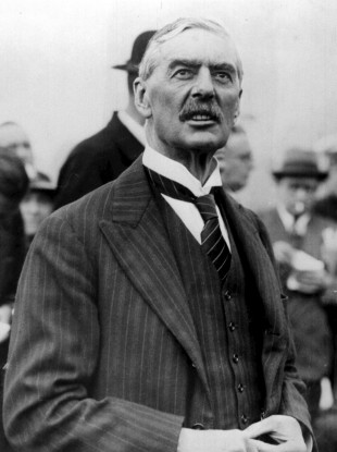 prime-minister-neville-chamberlain-1938-310x415.jpg