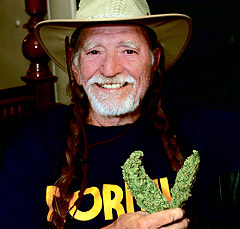 Willie-Nelson-Pot.jpg