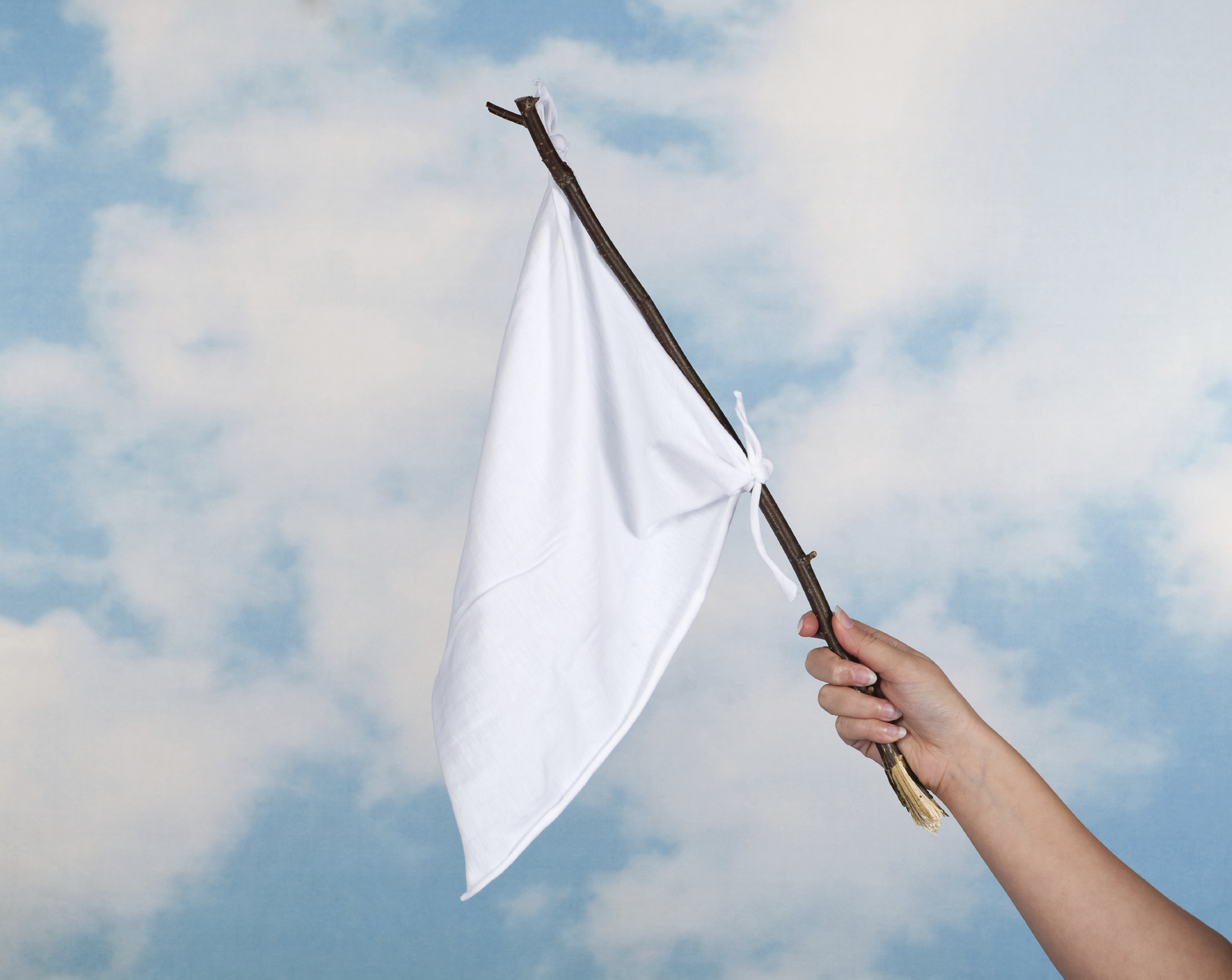 iStock_whiteflag.jpg