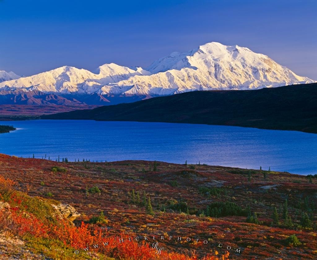 mountain-lake-scenery-51067.jpg