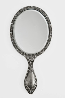 hand-mirror.jpg