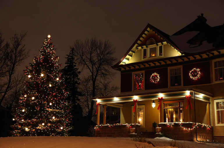 outdoor_christmas_decorations_20.jpg