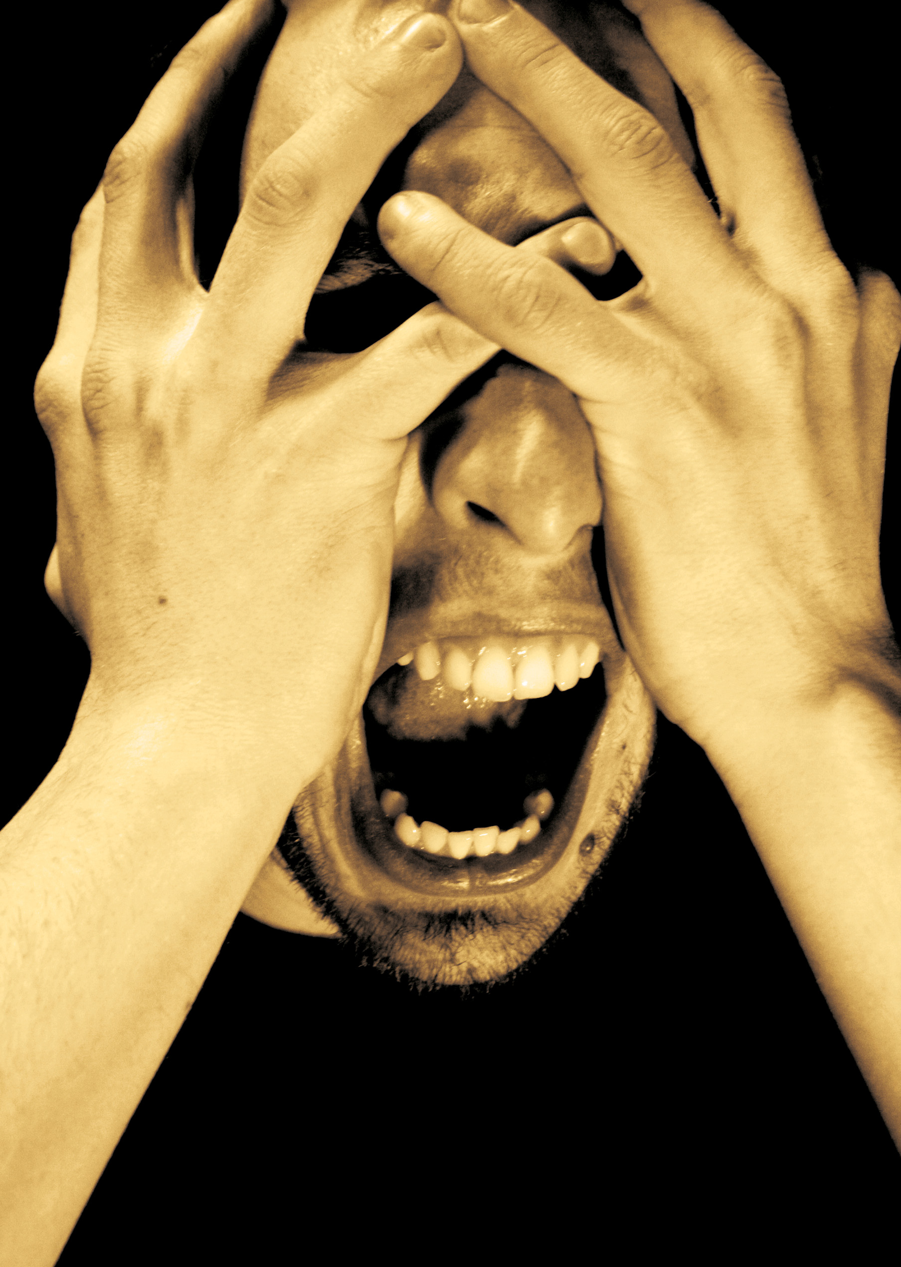 madman09_scream.jpg