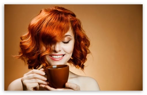 red_haired_woman_drinking_coffee-t2.jpg