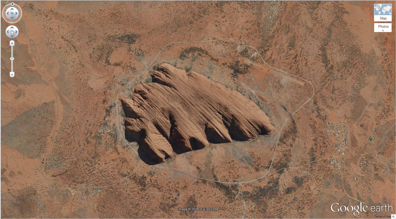 uluru-ayers-rock-google-earth.jpg