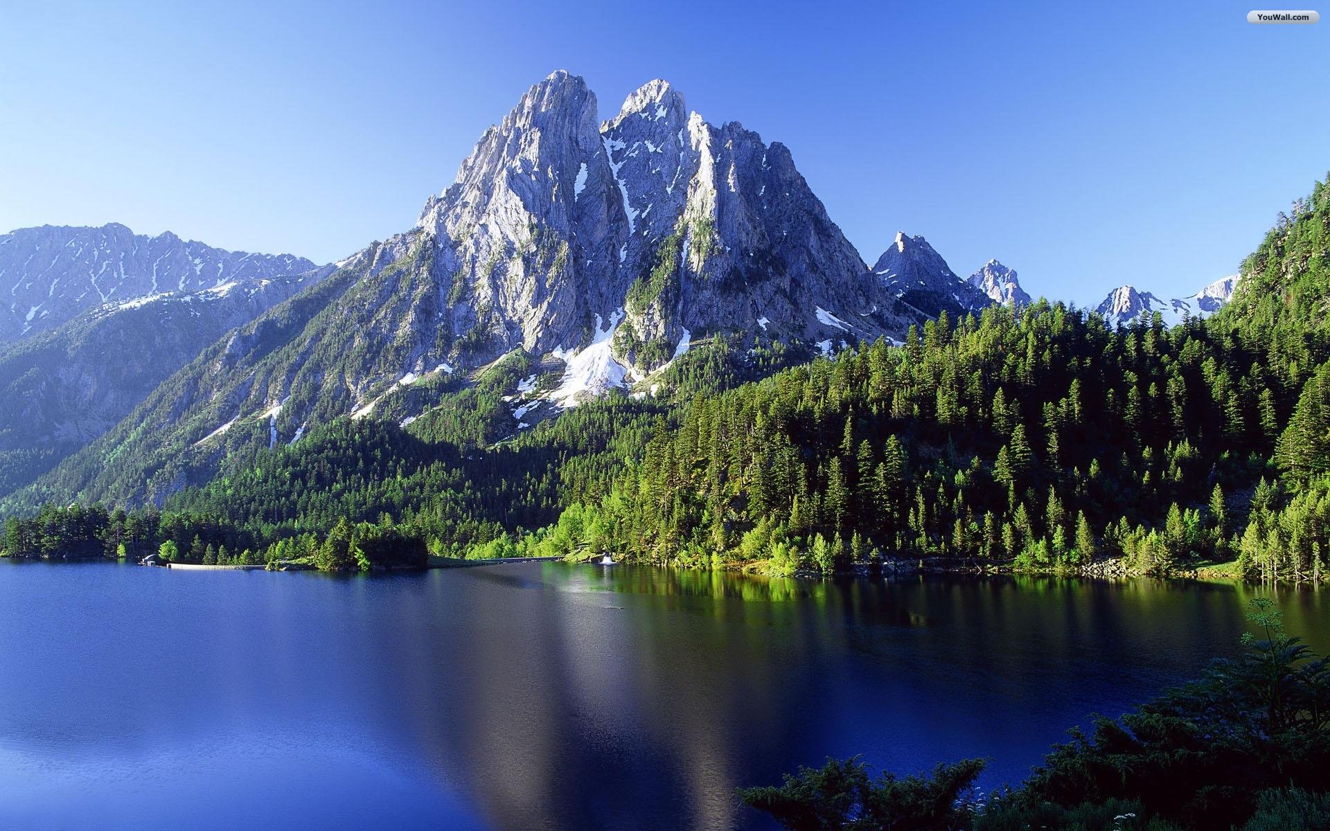 Beautiful-Mountain-HD-Wallpaper.jpg