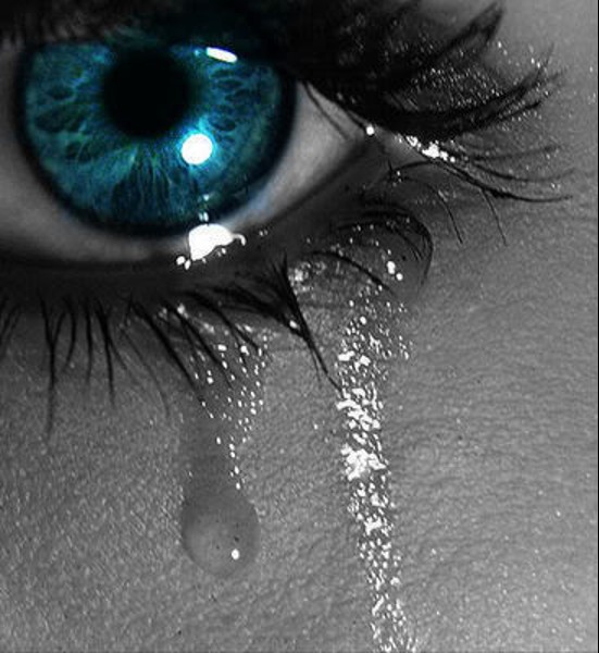 my_teardrops__by_xosweet91kissesx-d4tb54v.jpg