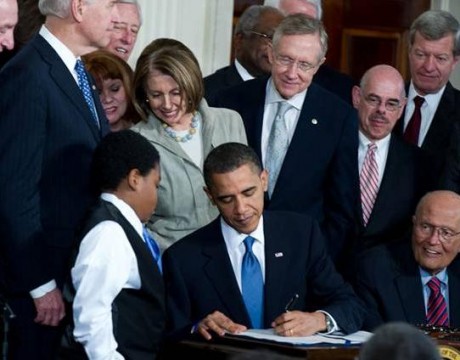 HCR-Bill-Signing_1-460x360.jpg