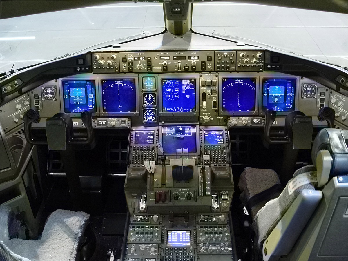 filepicker%2FX6Ii3q4IQjOHbRhYK3T3_cockpit.jpg