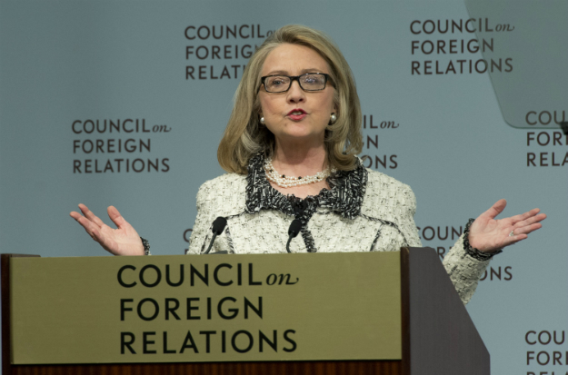 hillary0132.jpg