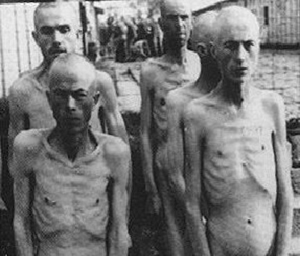 auschwitz-prisoners.jpg