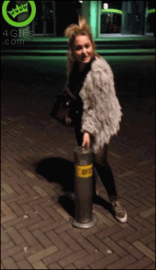Disappearing-bollard-post.gif