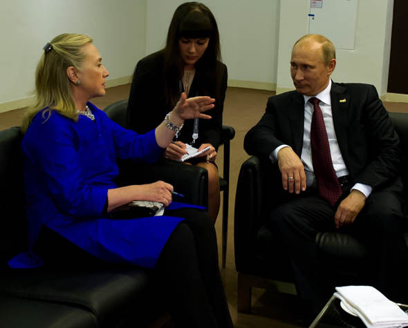 Hillary-Clinton-and-Putin-753778.jpg