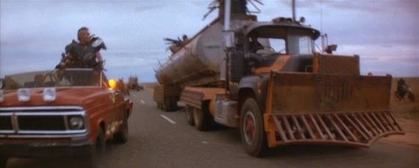 mad-max-road-warrior-truck-600x241.jpg