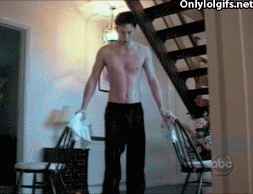 X7n9D7P.gif